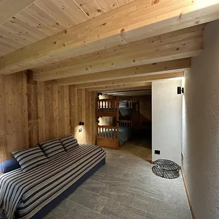 Val Ferret Cir 0246 * Courmayeur