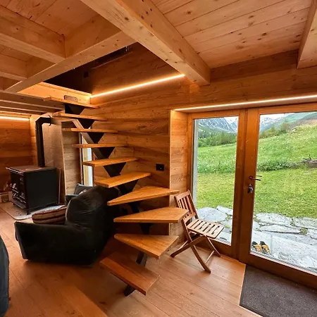 Val Ferret Cir 0246 * كورمايور